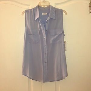 Equipment sleeveless slim signature silk blouse